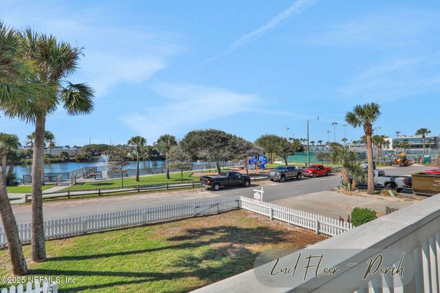 1721 S 2ND Street S, Jacksonville Beach, FL 32250