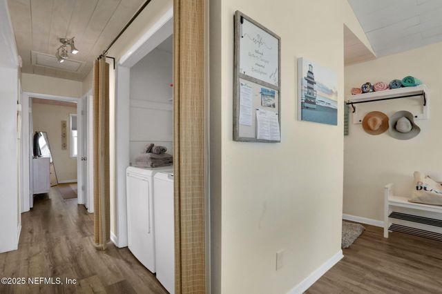 1721 S 2ND Street S, Jacksonville Beach, FL 32250