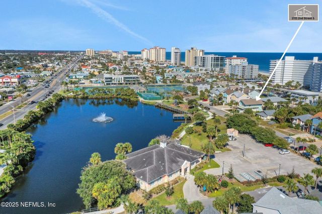 1721 S 2ND Street S, Jacksonville Beach, FL 32250