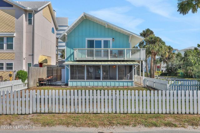 1721 S 2ND Street S, Jacksonville Beach, FL 32250