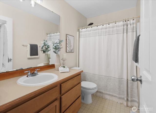 9003 158th Place NE, Redmond, WA 98052