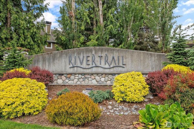 9003 158th Place NE, Redmond, WA 98052