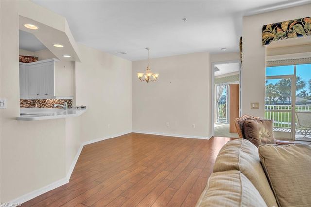 1610 Clermont DR # 104, Naples, FL 34109