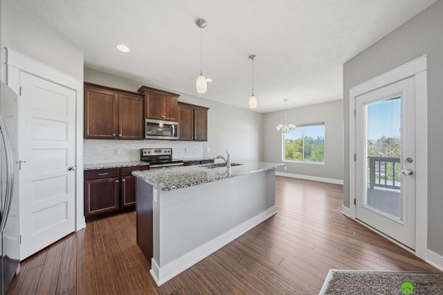 9515 Friedman Street, Lincoln, NE 68516