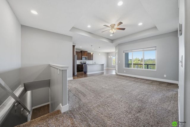 9515 Friedman Street, Lincoln, NE 68516
