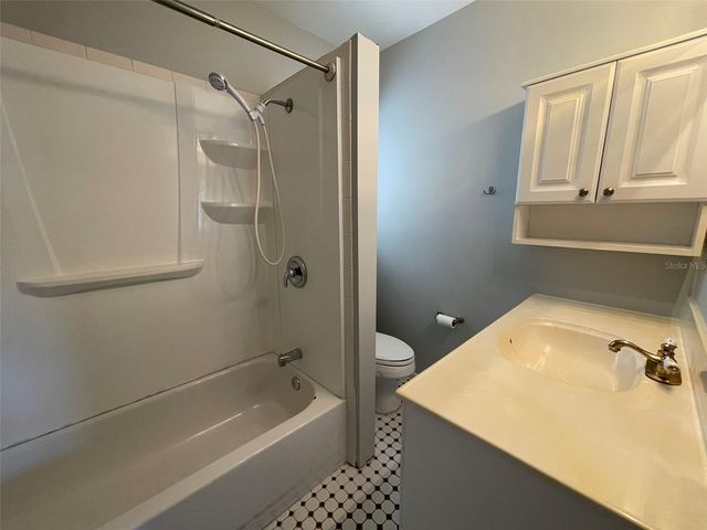 804 53RD AVENUE DRIVE W, Bradenton, FL 34207