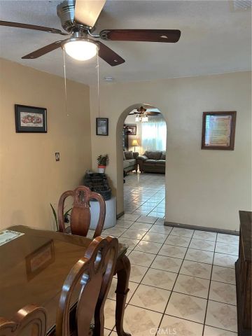 1214 E Street, Corona, CA 92882