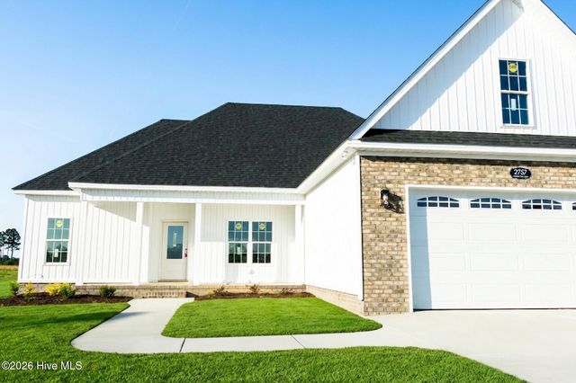 2757 Whitaker Glen Drive, Farmville, NC 27828