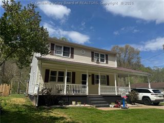 466 Elk River Road, Procious, WV 25164