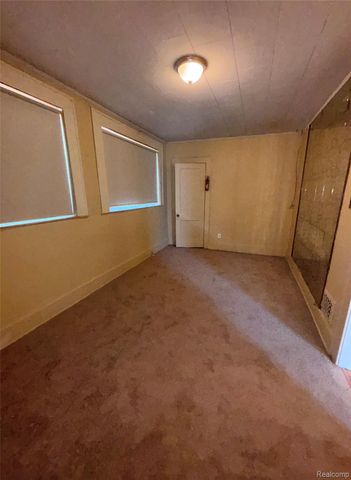 14150 Strathmoor Street, Detroit, MI 48227