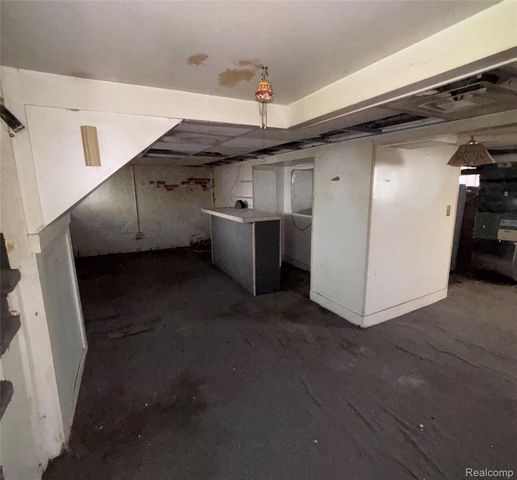 14150 Strathmoor Street, Detroit, MI 48227