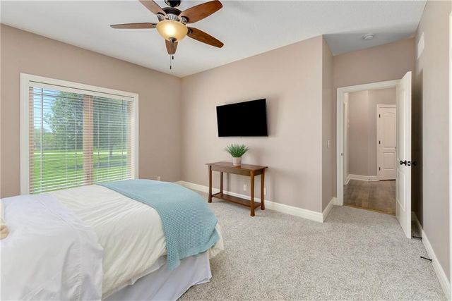 15006 Leavenworth Road, Basehor, KS 66007