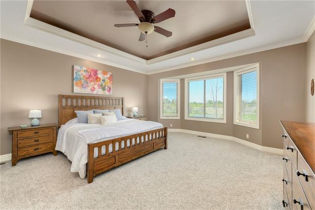 15006 Leavenworth Road, Basehor, KS 66007