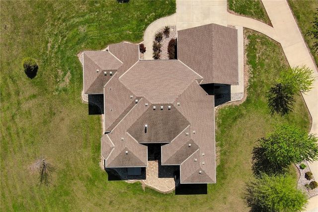 15006 Leavenworth Road, Basehor, KS 66007