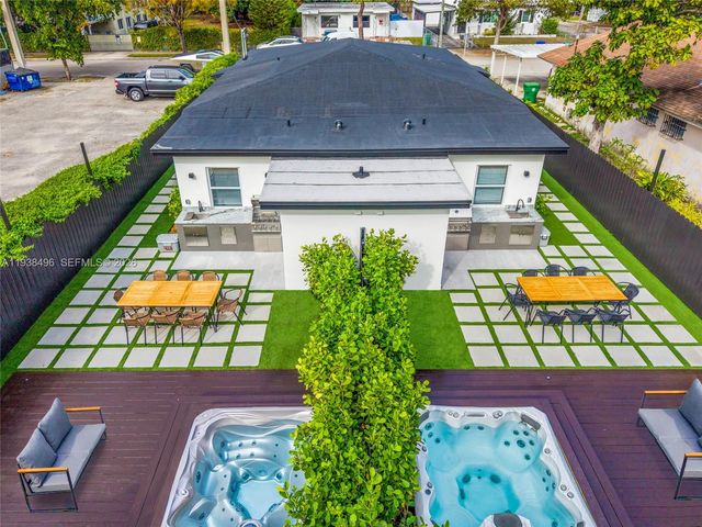 166 NW 41st St, Miami, FL 33127