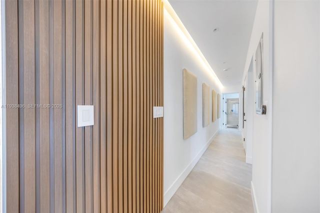 166 NW 41st St, Miami, FL 33127