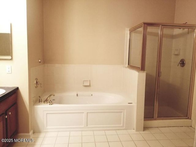 339 Saint Andrews Place, Manalapan, NJ 07726