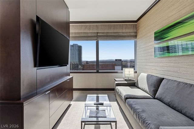 2600 West Harmon Avenue 10003, Las Vegas, NV 89158