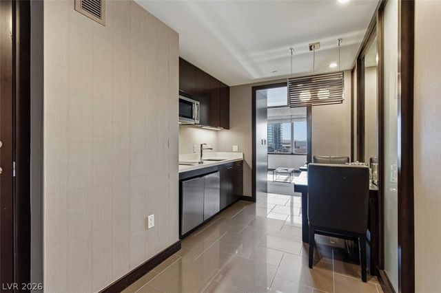 2600 West Harmon Avenue 10003, Las Vegas, NV 89158