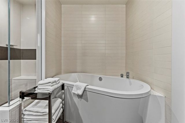 2600 West Harmon Avenue 10003, Las Vegas, NV 89158