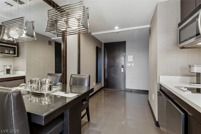 2600 West Harmon Avenue 10003, Las Vegas, NV 89158