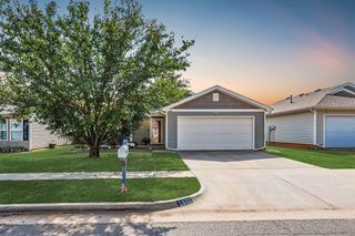 1800 NW 144th Terrace, Edmond, OK 73013