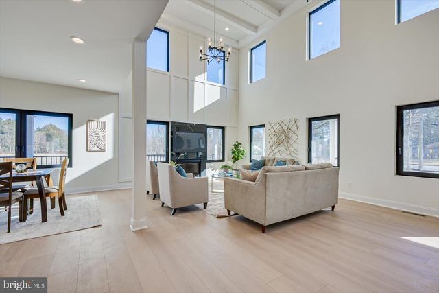 1530 OLD TRENTON RD, Princeton Junction, NJ 08550