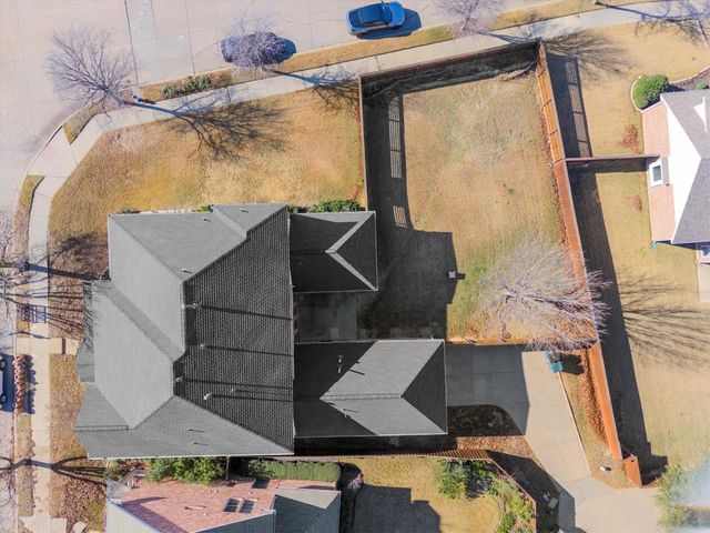 1709 E Branch Hollow Drive, Carrollton, TX 75007