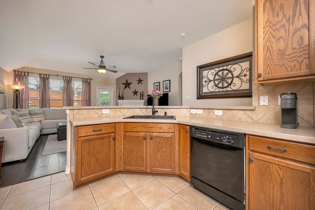 4985 Obrien Way, Fort Worth, TX 76244