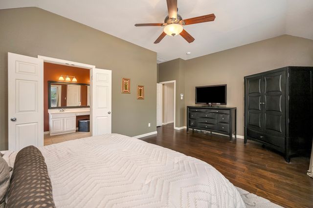 4985 Obrien Way, Fort Worth, TX 76244
