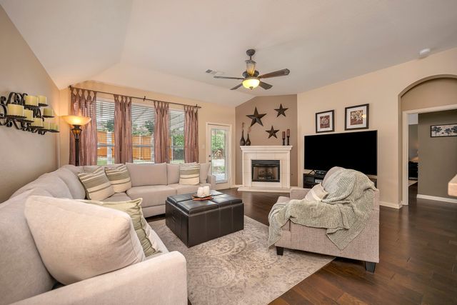 4985 Obrien Way, Fort Worth, TX 76244