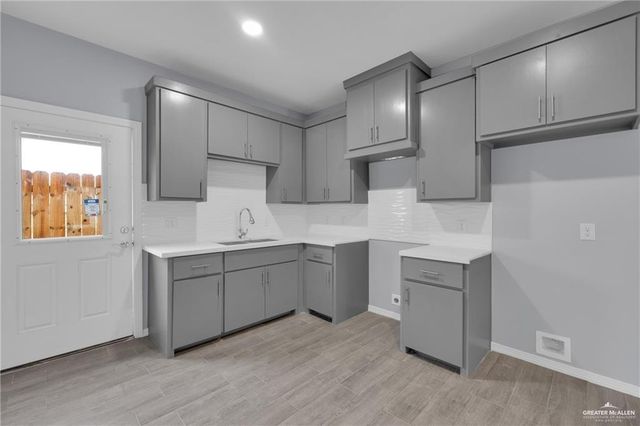 207 W Campeche, Alton, TX 78573