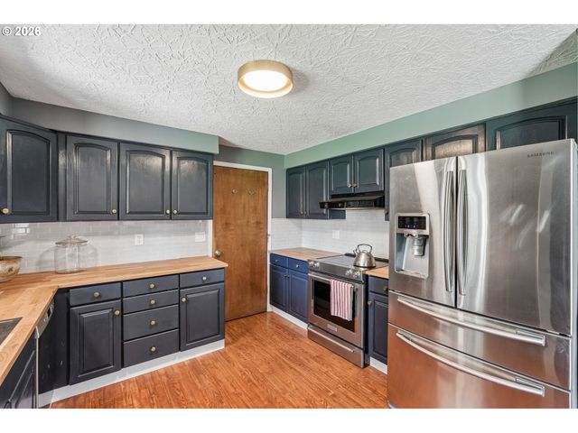 12110 Se MCGILLIVRAY Blvd, Vancouver, WA 98683
