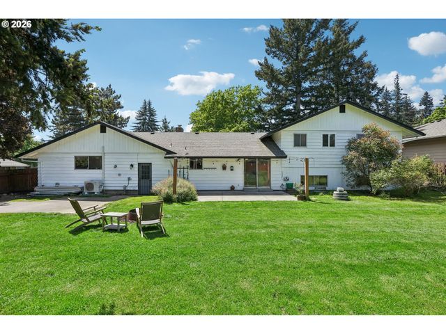 12110 Se MCGILLIVRAY Blvd, Vancouver, WA 98683