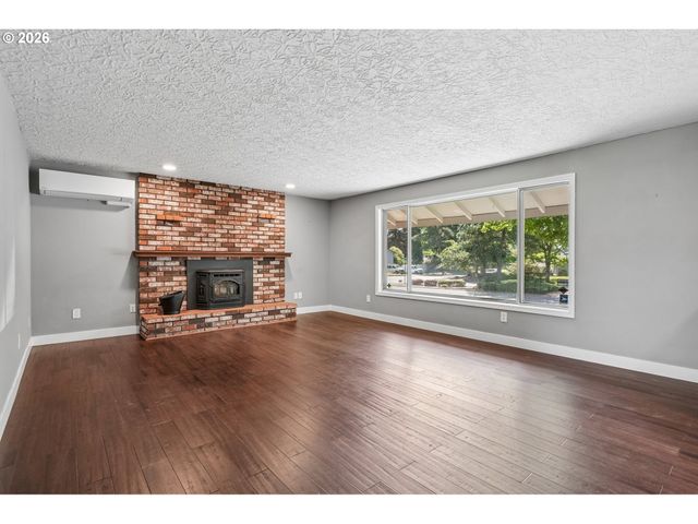12110 Se MCGILLIVRAY Blvd, Vancouver, WA 98683