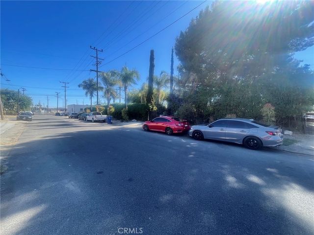 7751 Arvilla Avenue, Sun Valley, CA 91352