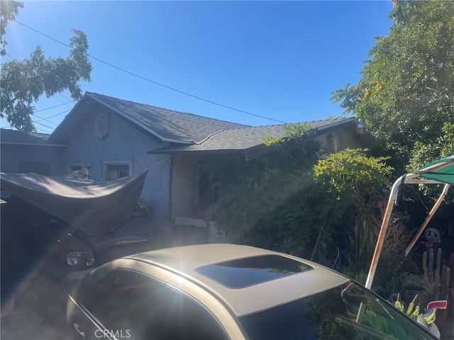 7751 Arvilla Avenue, Sun Valley, CA 91352