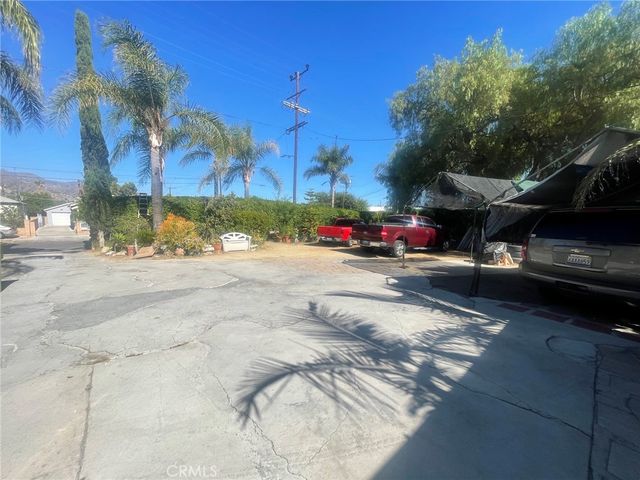 7751 Arvilla Avenue, Sun Valley, CA 91352