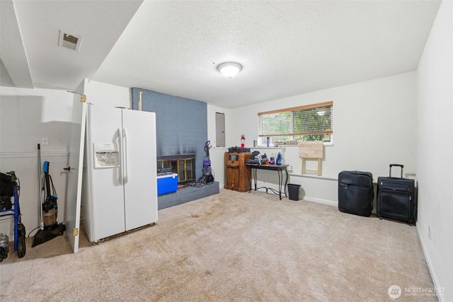 2012 S 332nd Street, Federal Way, WA 98003