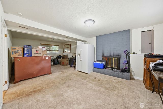 2012 S 332nd Street, Federal Way, WA 98003