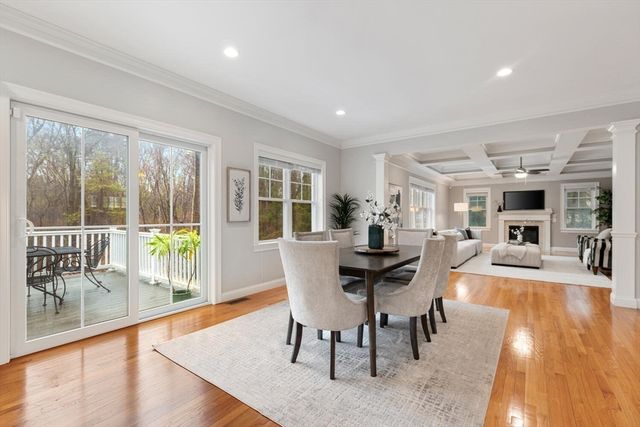 115 Forest St, Reading, MA 01867