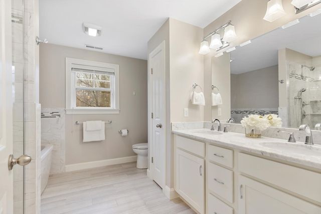 115 Forest St, Reading, MA 01867