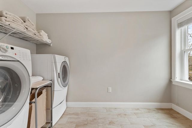 115 Forest St, Reading, MA 01867