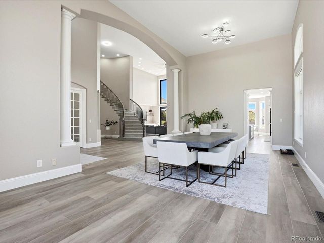 6536 S Riviera Way, Aurora, CO 80016