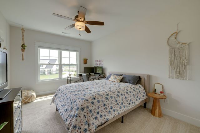 1545 Shalom St, Murfreesboro, TN 37128