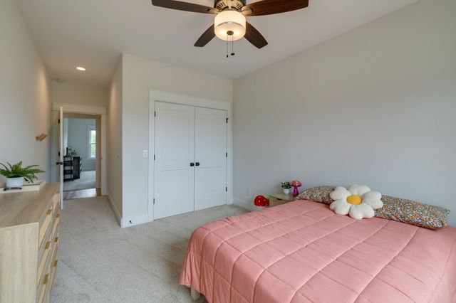 1545 Shalom St, Murfreesboro, TN 37128