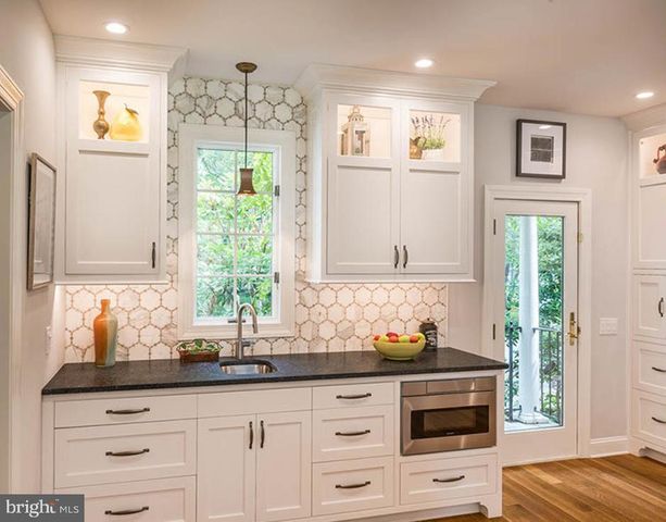 65 BORTONS RD, Marlton, NJ 08053