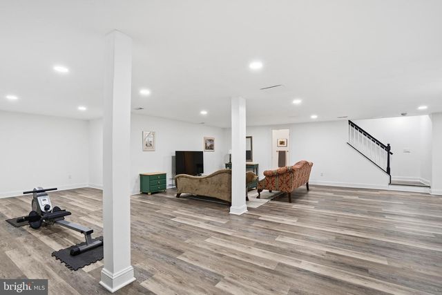 65 BORTONS RD, Marlton, NJ 08053