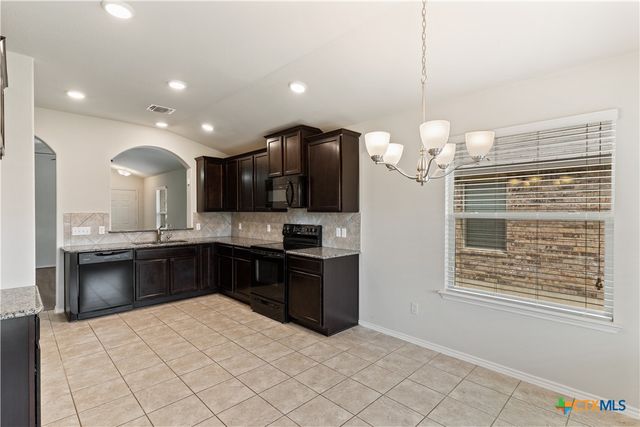 6313 Dorothy Muree Drive, Temple, TX 76502