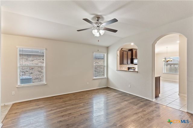 6313 Dorothy Muree Drive, Temple, TX 76502